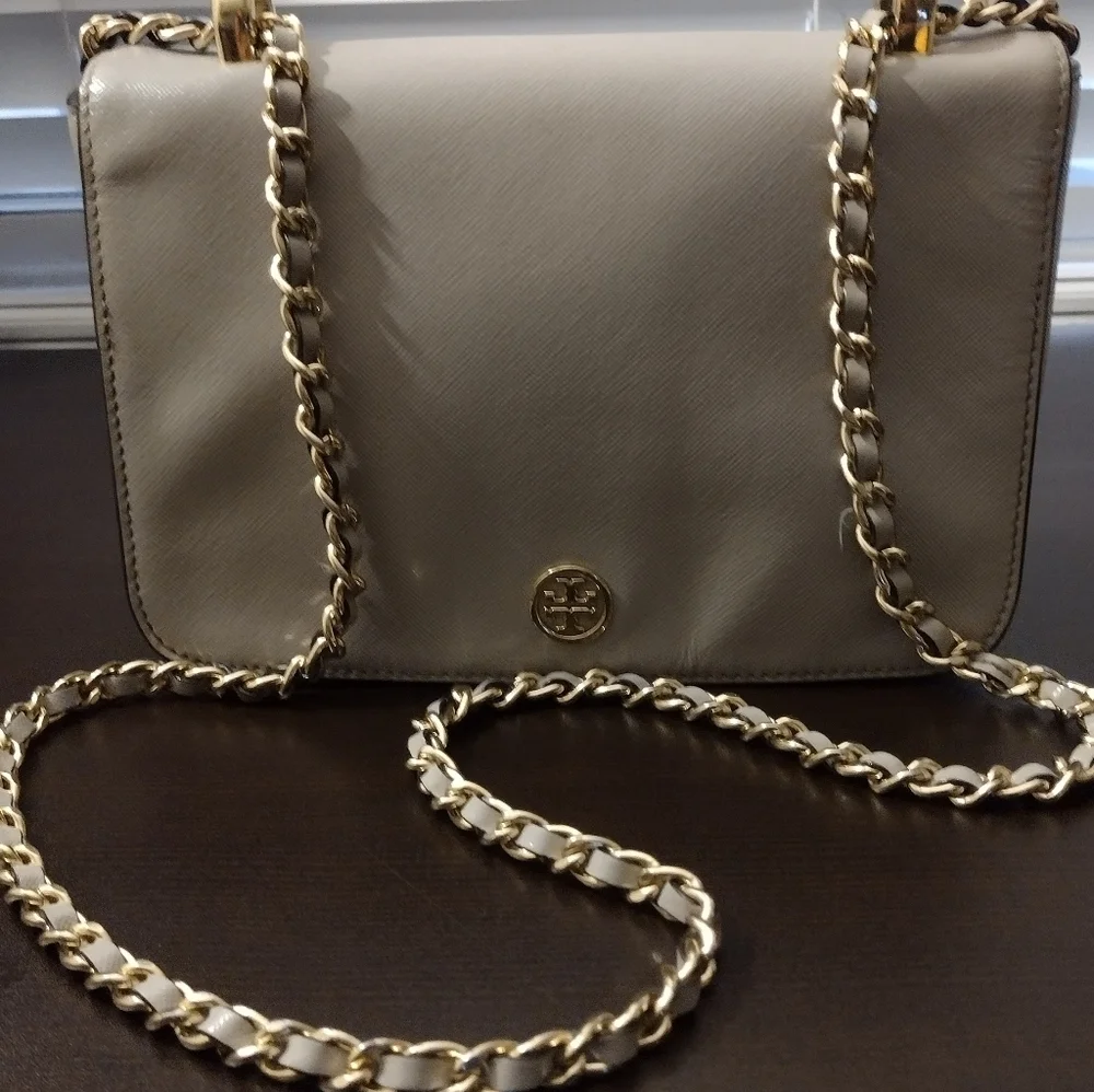 Tory Burch Robinson Saffiano Leather Grey Convertible Chain Crossbody Bag